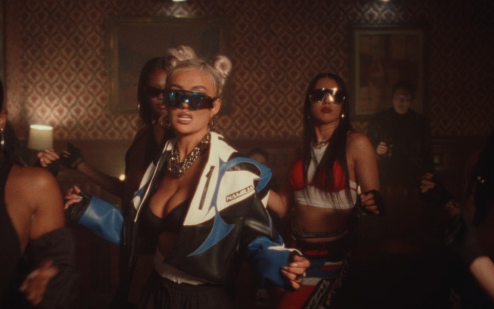 [图]AGNEZ MO CIARA - Get Loose （Official Music Video）