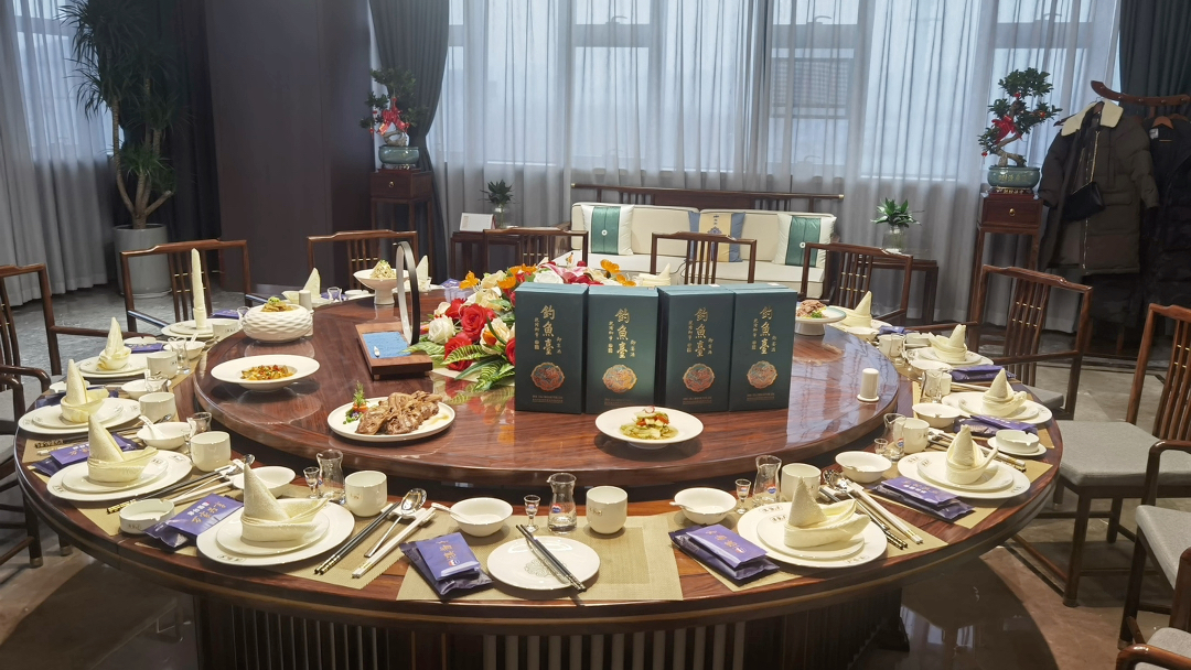 酒桌上这三个礼仪千万不要做错了,郑州钓鱼台专卖店