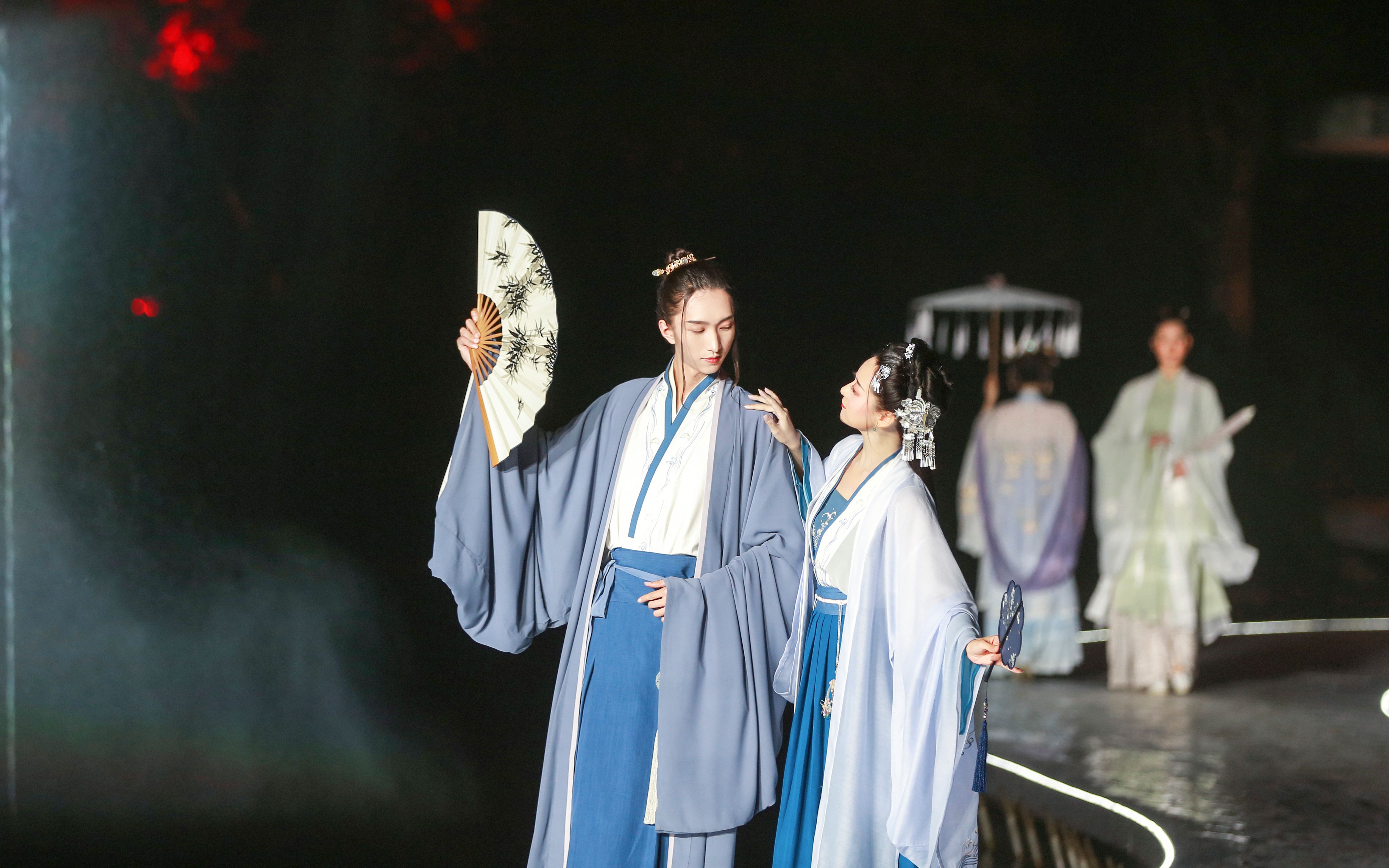 【重回汉唐】:中国丝绸博物馆"国风大赏"精剪