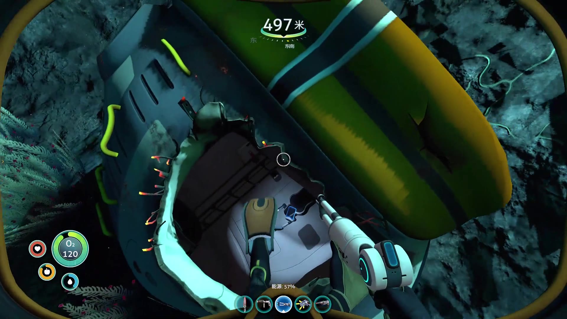 深海迷航4:海底500米,被怪物包围,新到的鱼雷了解下?