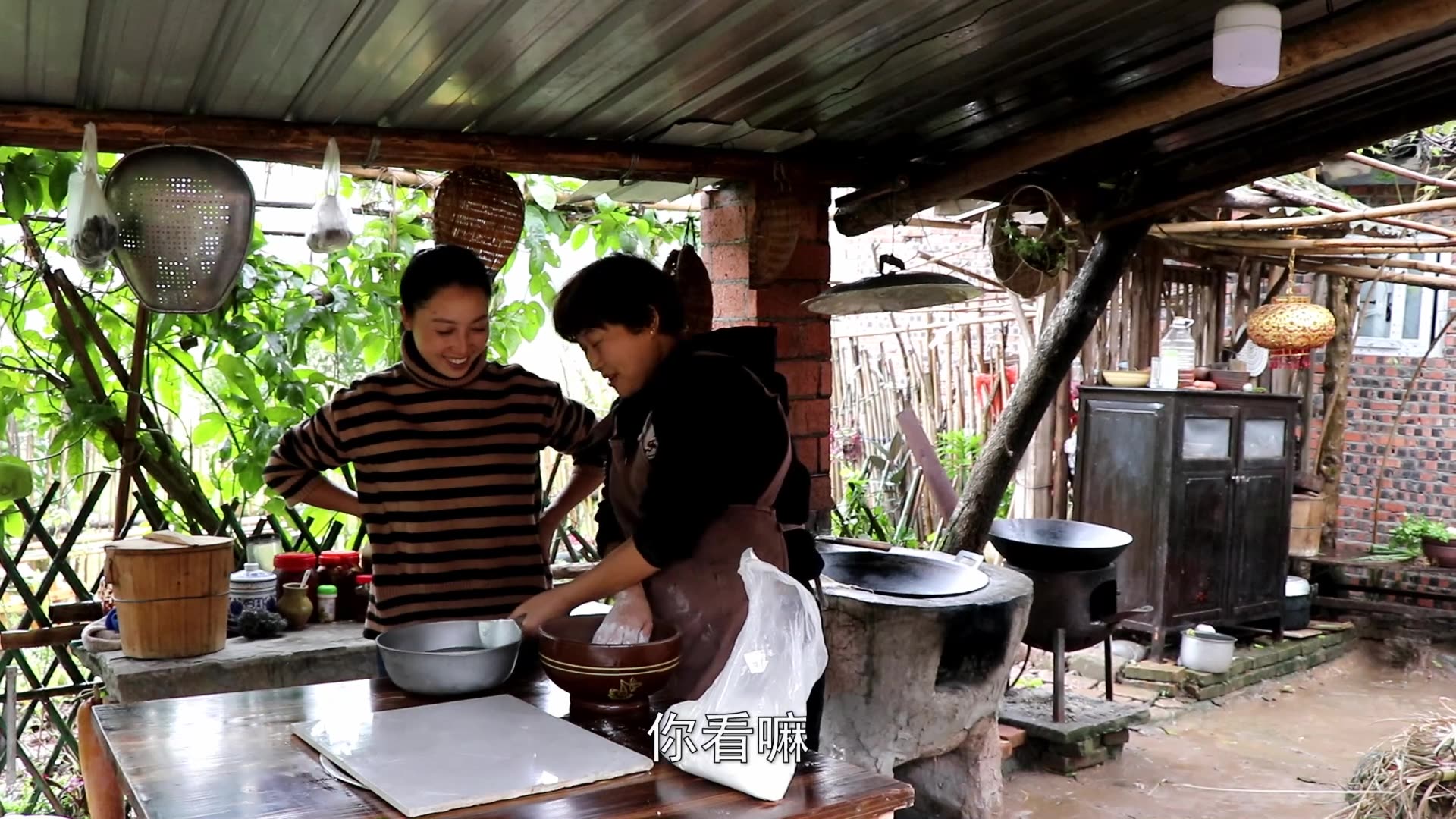 我们家的面食大王说做个菜夹馍给我吃,结果做出来不就是春卷吗?哔哩哔哩bilibili