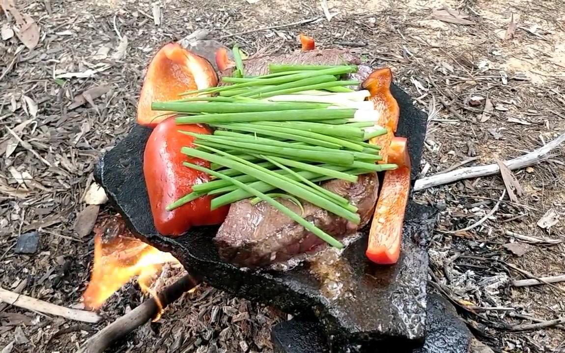 【野外生存技能野食系列】中饭石头烤肉