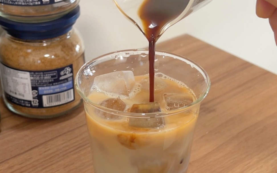 星巴克红茶咖啡拿铁鸳鸯自制