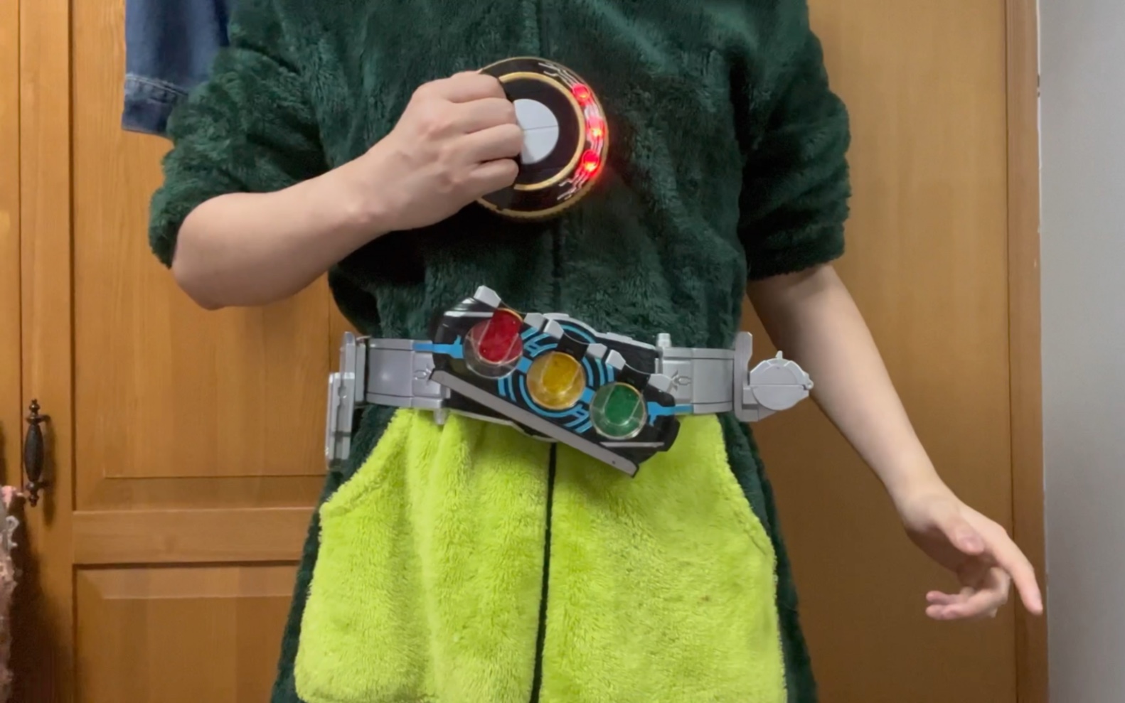 挑战全网假面骑士三蛋最有灵魂变身