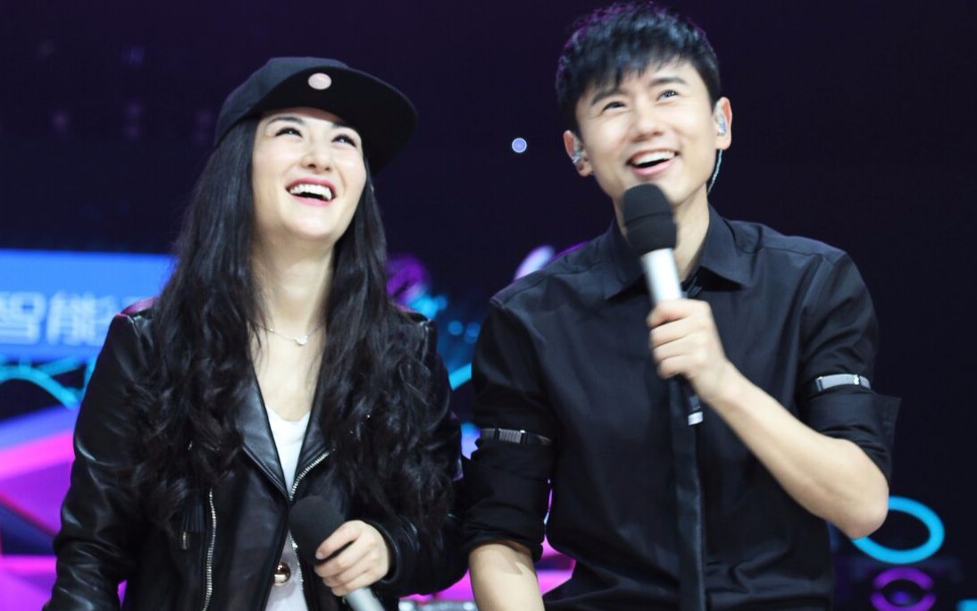 【恩爱】张杰谢娜历年演唱会同台合集,默契度满分超级甜