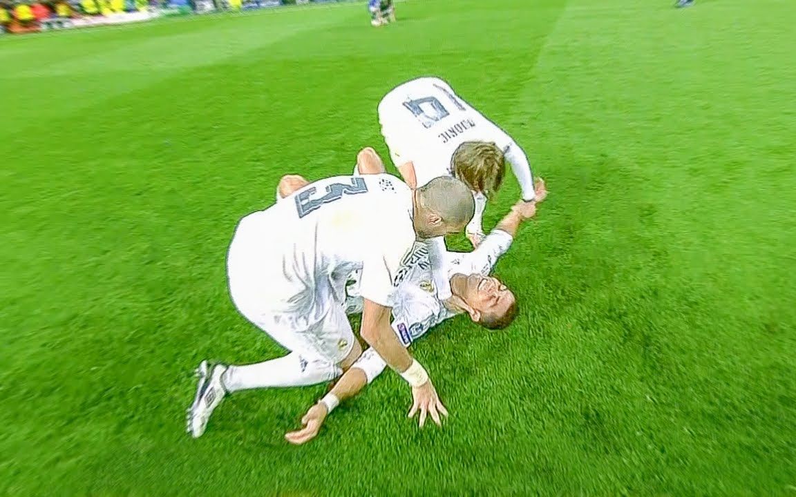 5  皇家马德里惊天扭转局面!_哔哩哔哩 (゜-゜)つロ 干杯~-bilibili