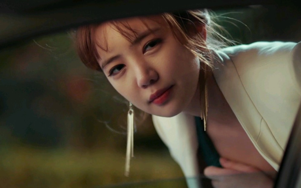 韩国电影女人骑车图片