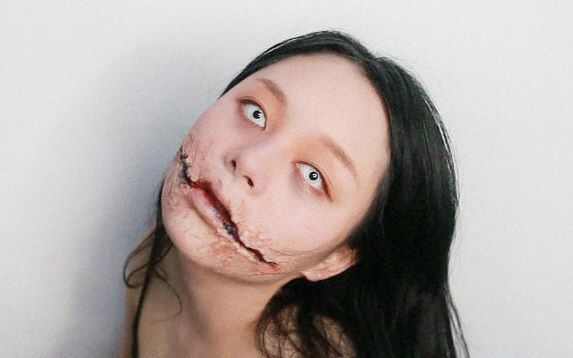 isseven纳凉特辑裂口女仿妆