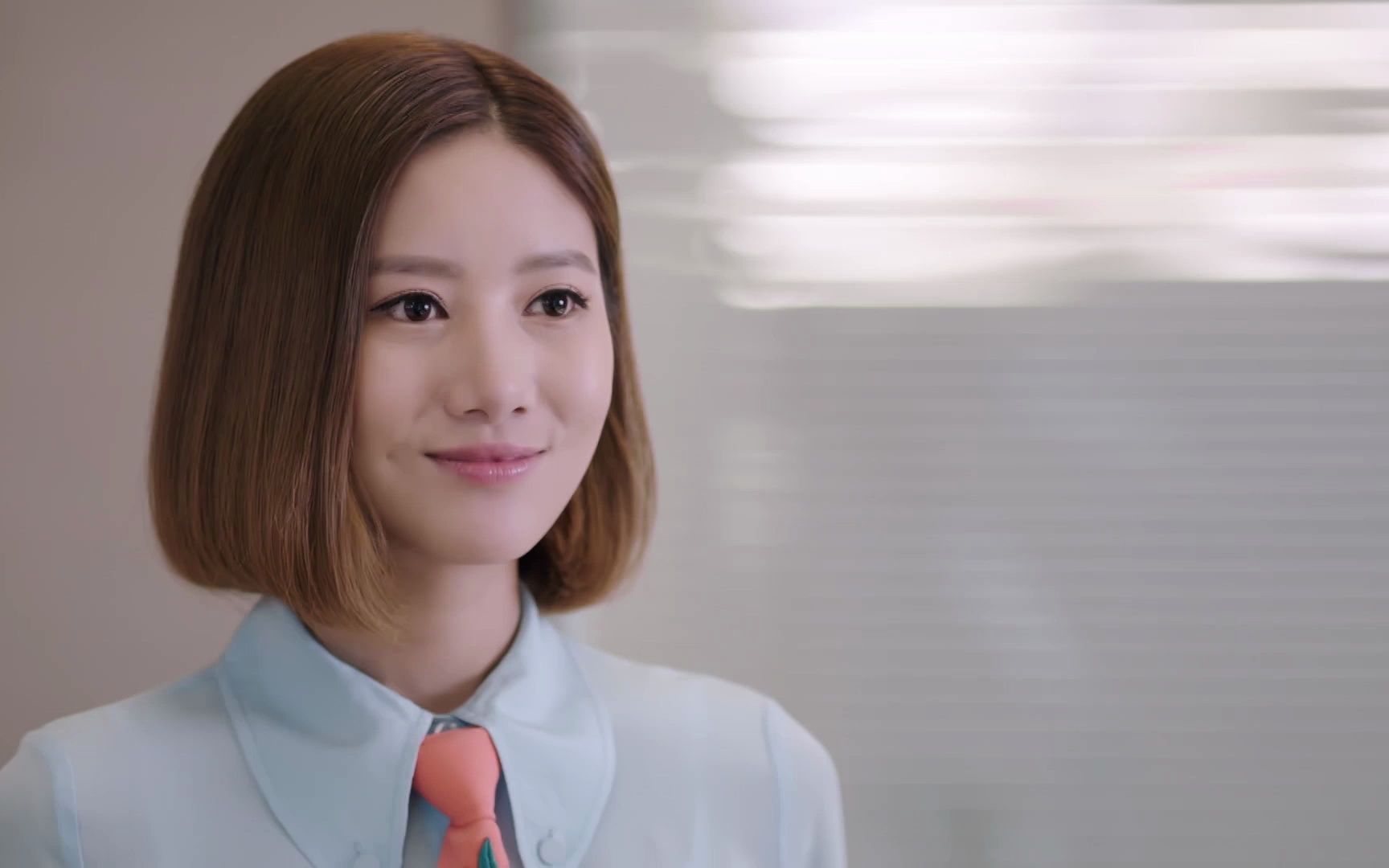 张雨欣到大公司面试,学历太低,被面试官各种看低!