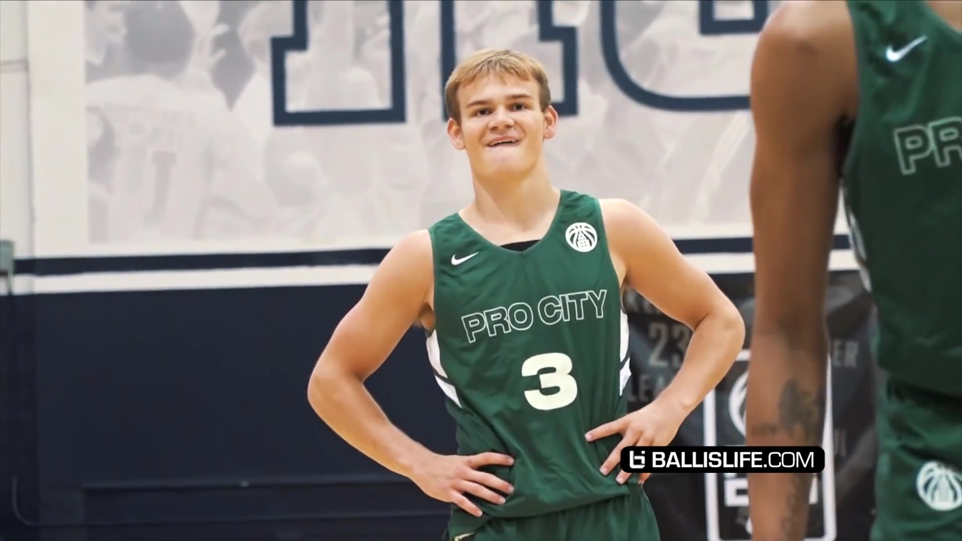 ncaa新星,麦克麦克朗(mac mcclung)