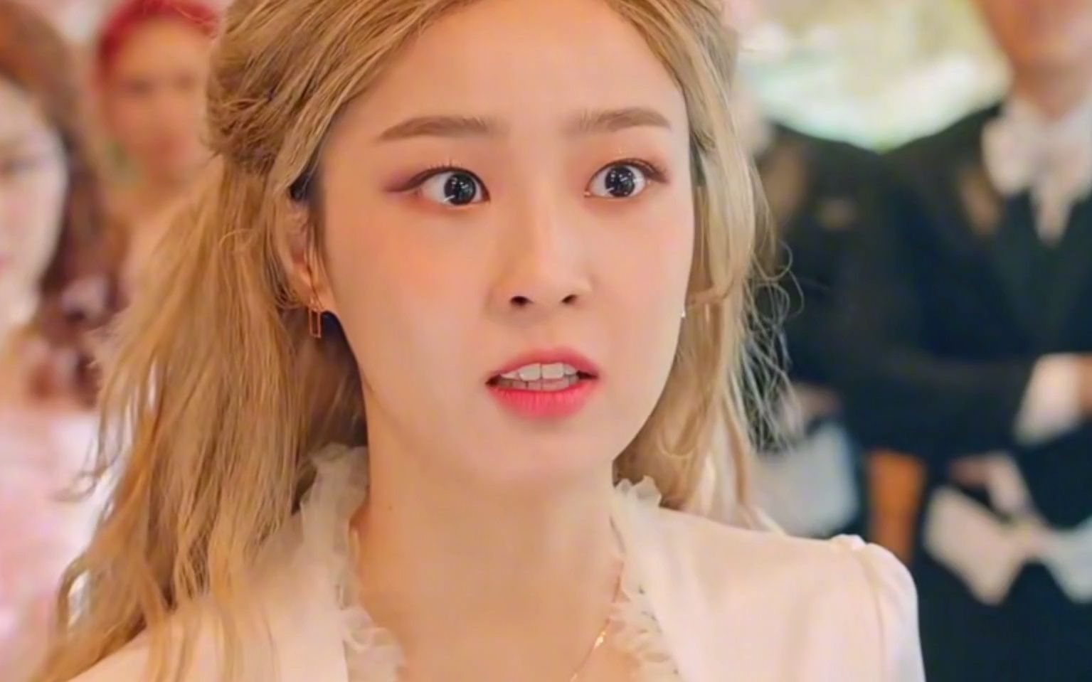 【顶楼】夏恩星不愧是千瑞珍的女儿,连说话都一模一样