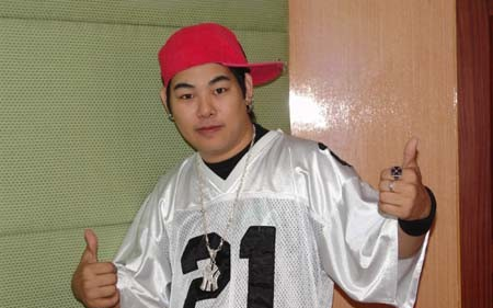 mv-罗百吉-经典mv(2/2)