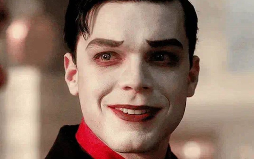 来康康优雅的杰罗麦