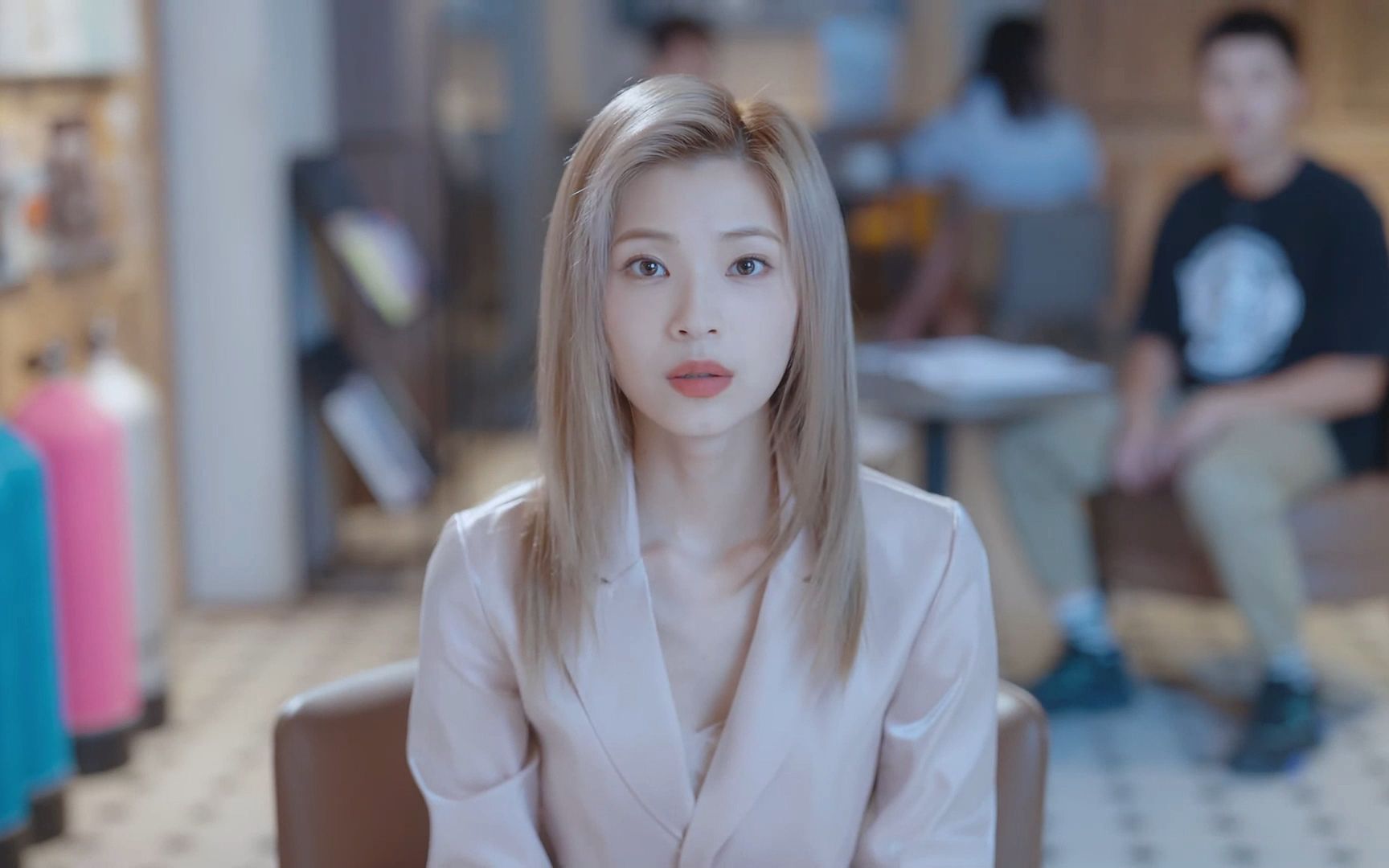 我被美女包围了!》被梓妍埋葬.emmm是我的荣幸!