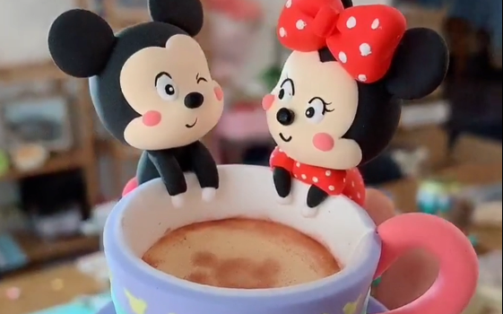 超轻粘土学会捏粘土咱们一起去迪士尼门口摆摊去