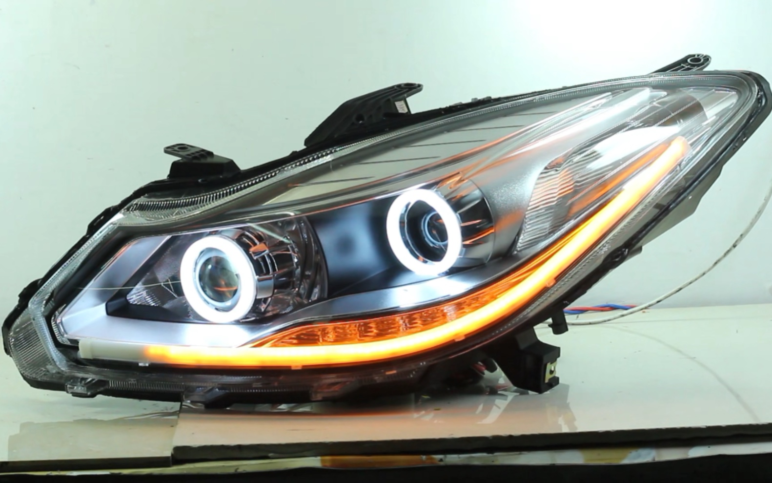 适用15-18款江铃驭胜s350大灯总成改装led双光透镜日行灯