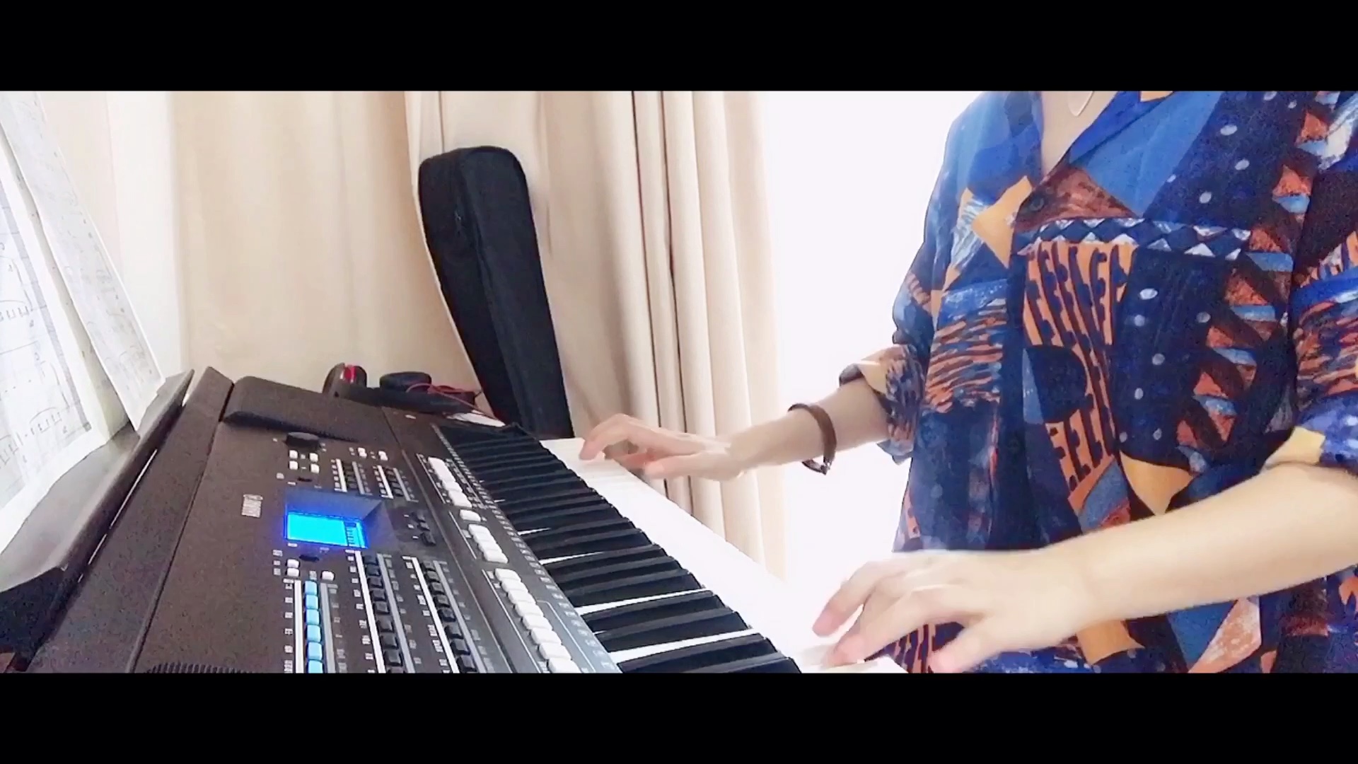 键盘弹奏《在水一方》,既见君子,云胡不喜