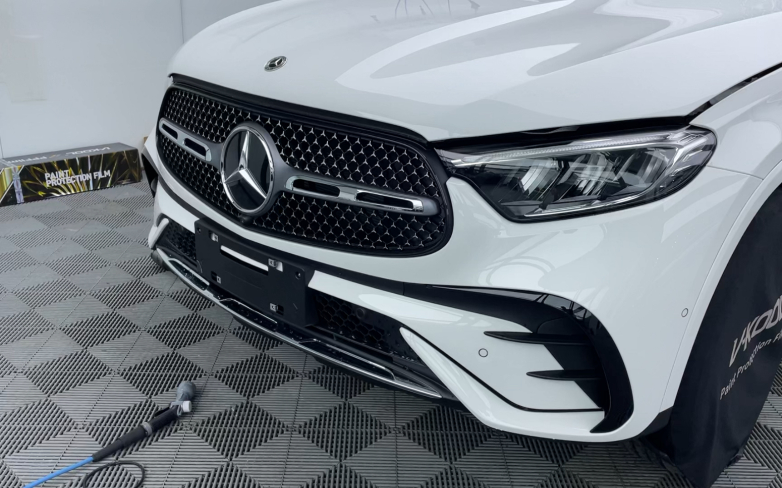 奔驰glc安装镶入式330软包脚垫