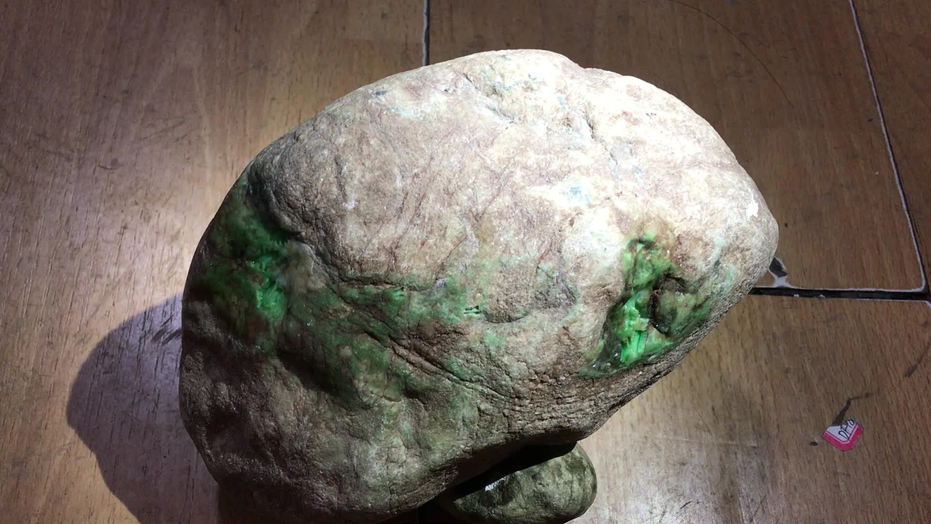 高清录制罕见木那至尊翡翠原石种水色俱全解_哔哩哔哩 (゜-゜)つロ