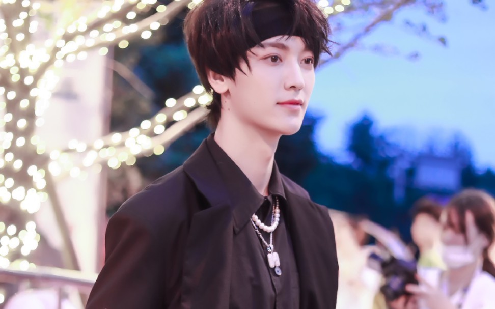 【少年之名】杨梓鑫主持字正腔圆恰到好处,小帅哥怎么看都不够_哔哩