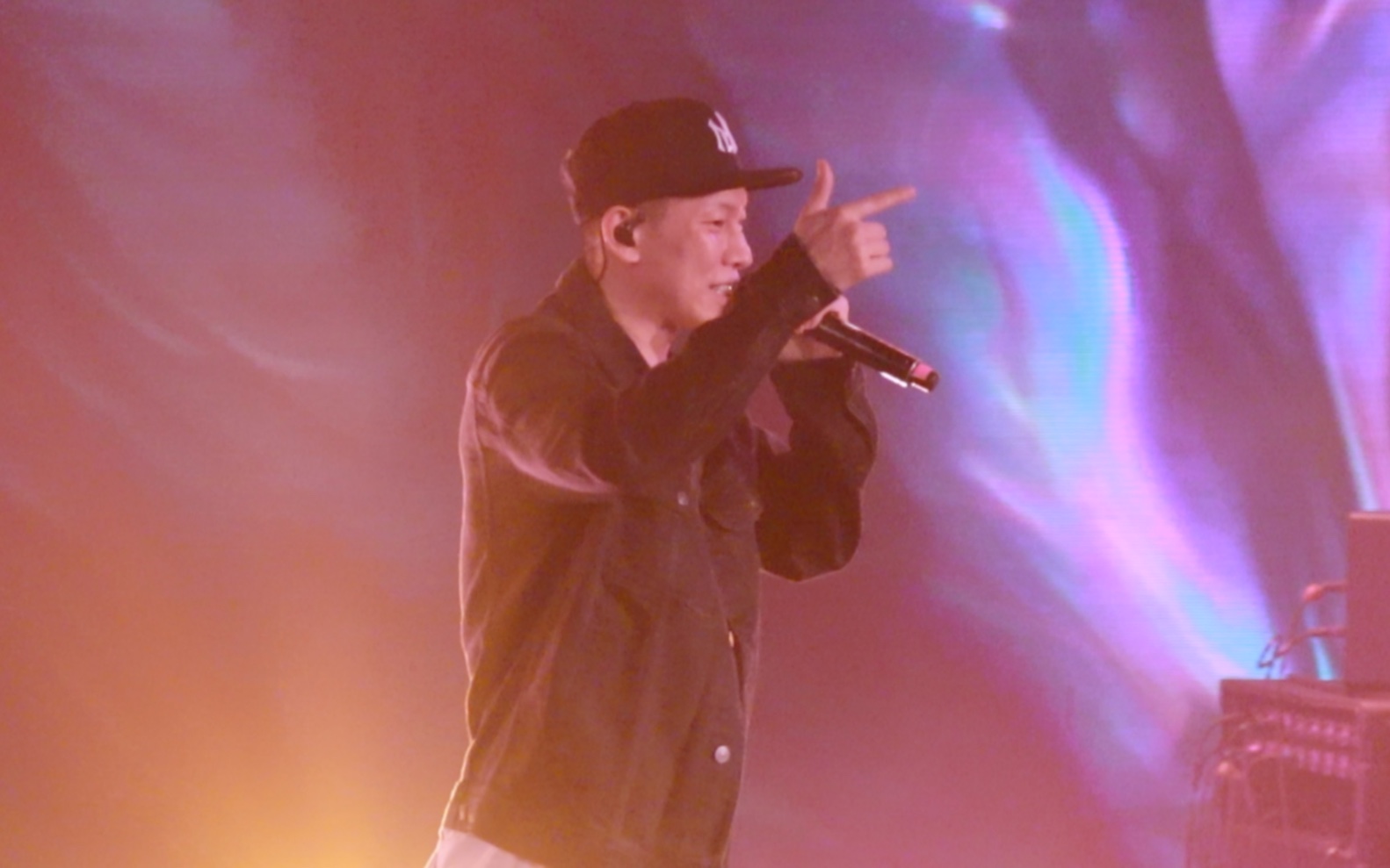 瘦子eso无人机巡演南京站 hello beautiful