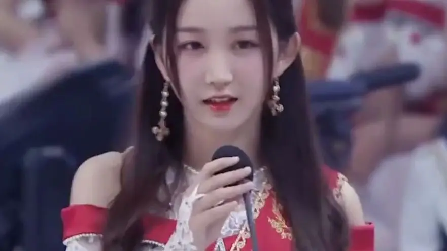【SNH48】【张怡】今天带大家考古一下豆豆在第五届总决选上的颜值巅峰时刻!_哔哩哔哩_bilibili