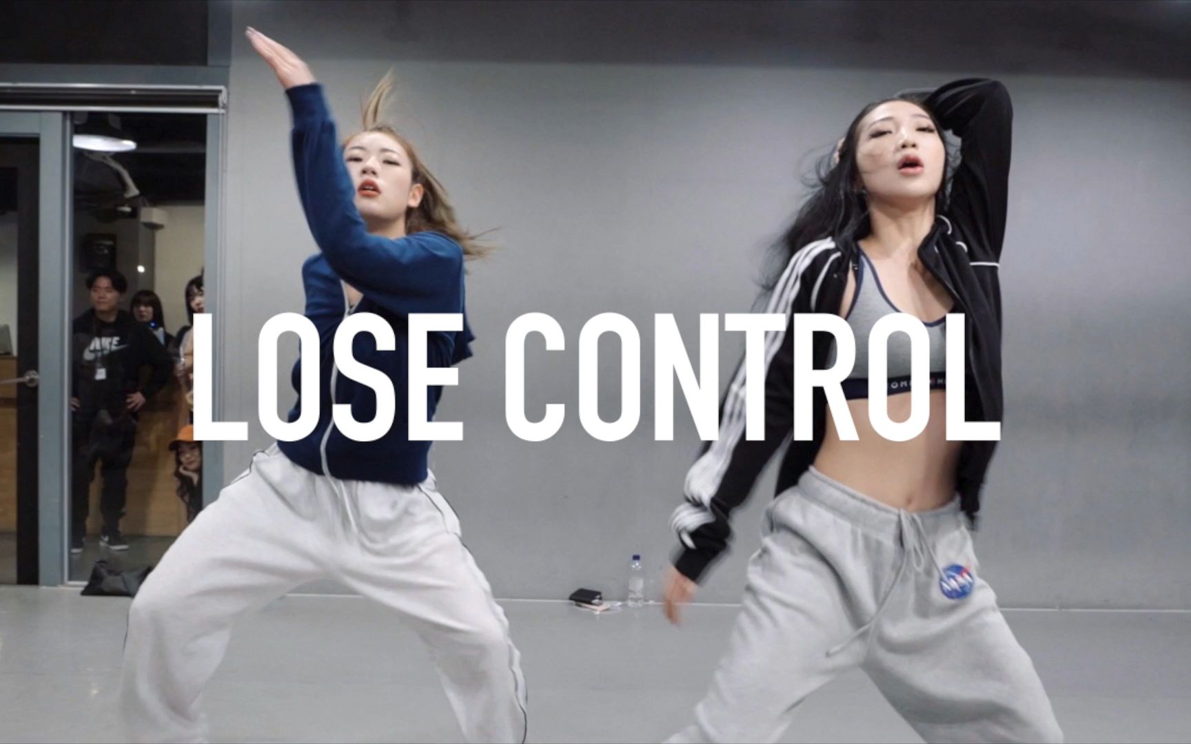 [图]【1M】Youjin Kim X Sieun Lee 编舞《Lose Control》