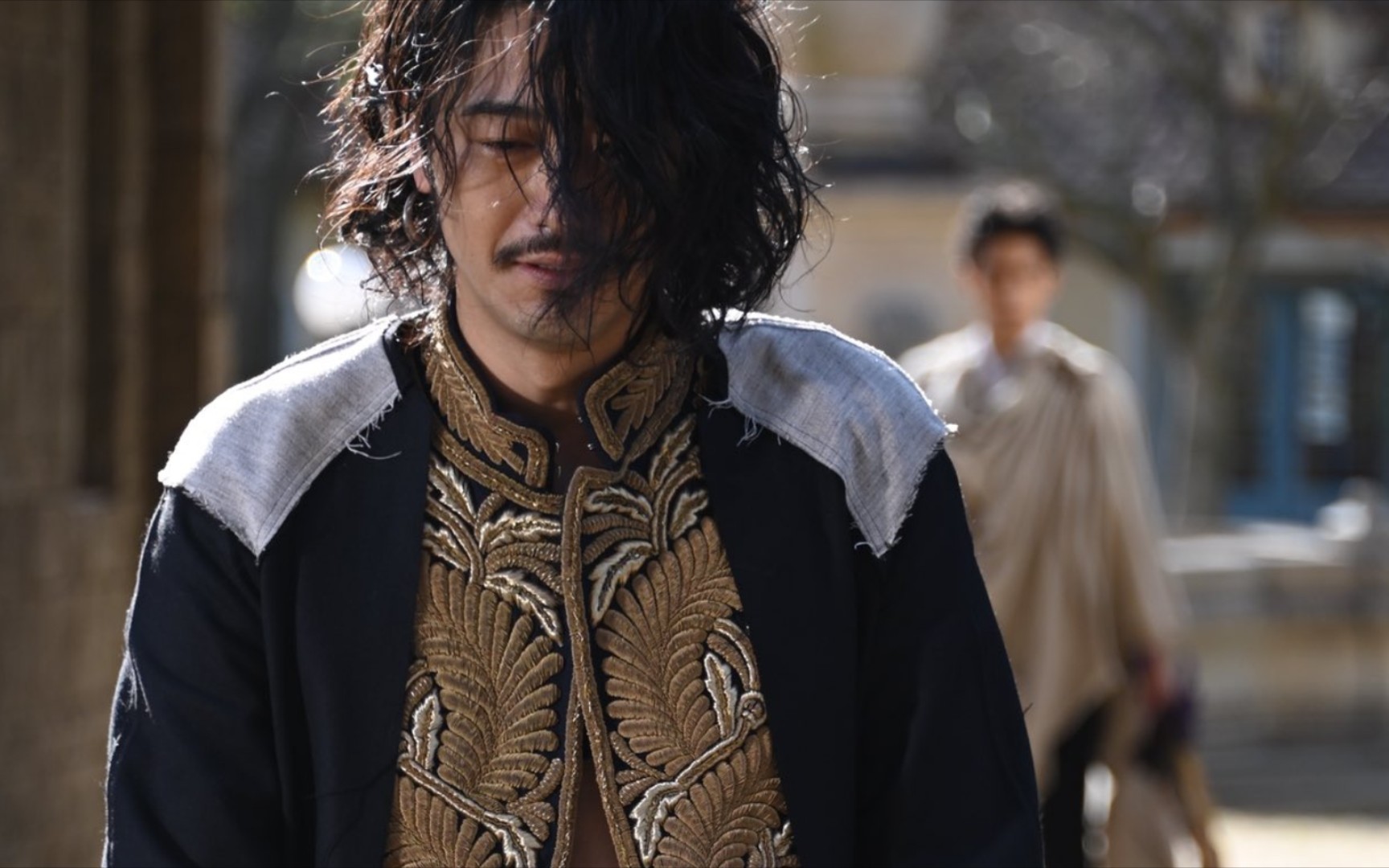 圣刃第34话揭秘尤里和仁叔二人过去,全开者第10话_哔哩哔哩_bilibili