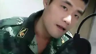 Download Video: 当你的秀发拂过我的钢枪4