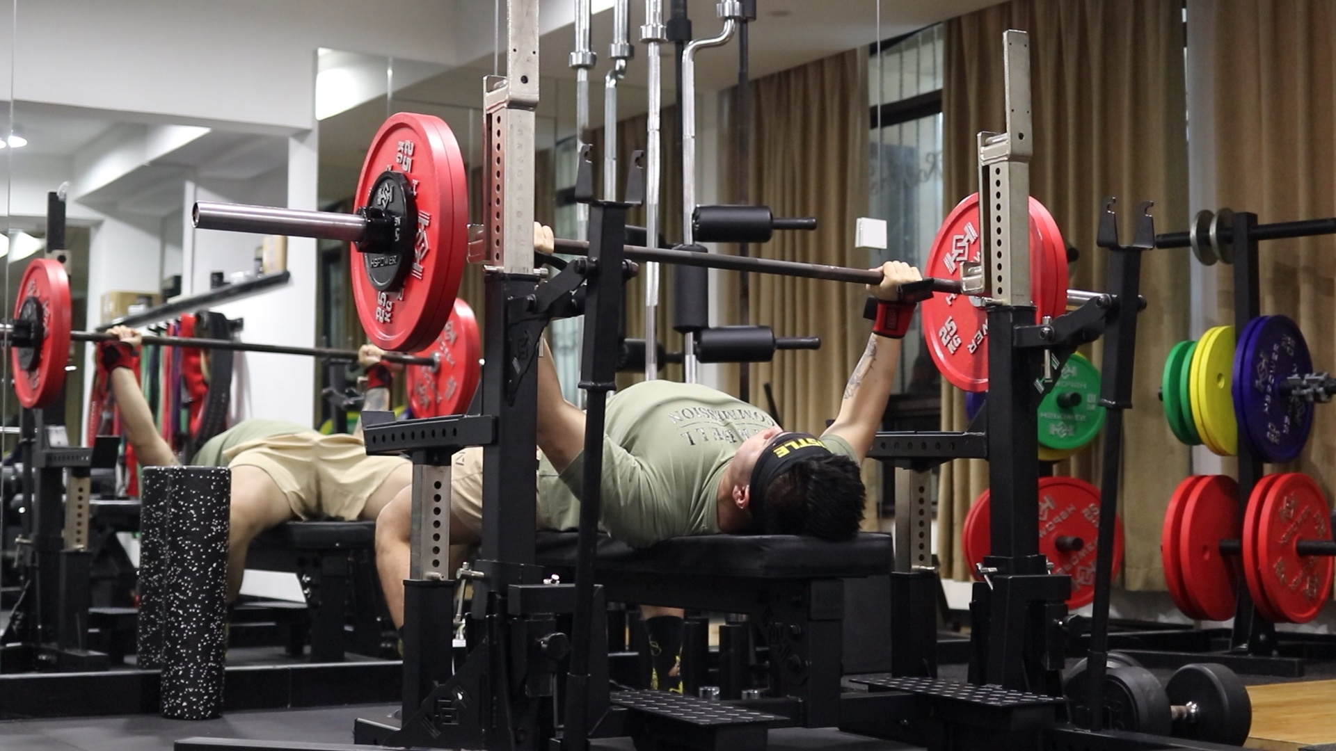 卧推小pr130kg286lbs2