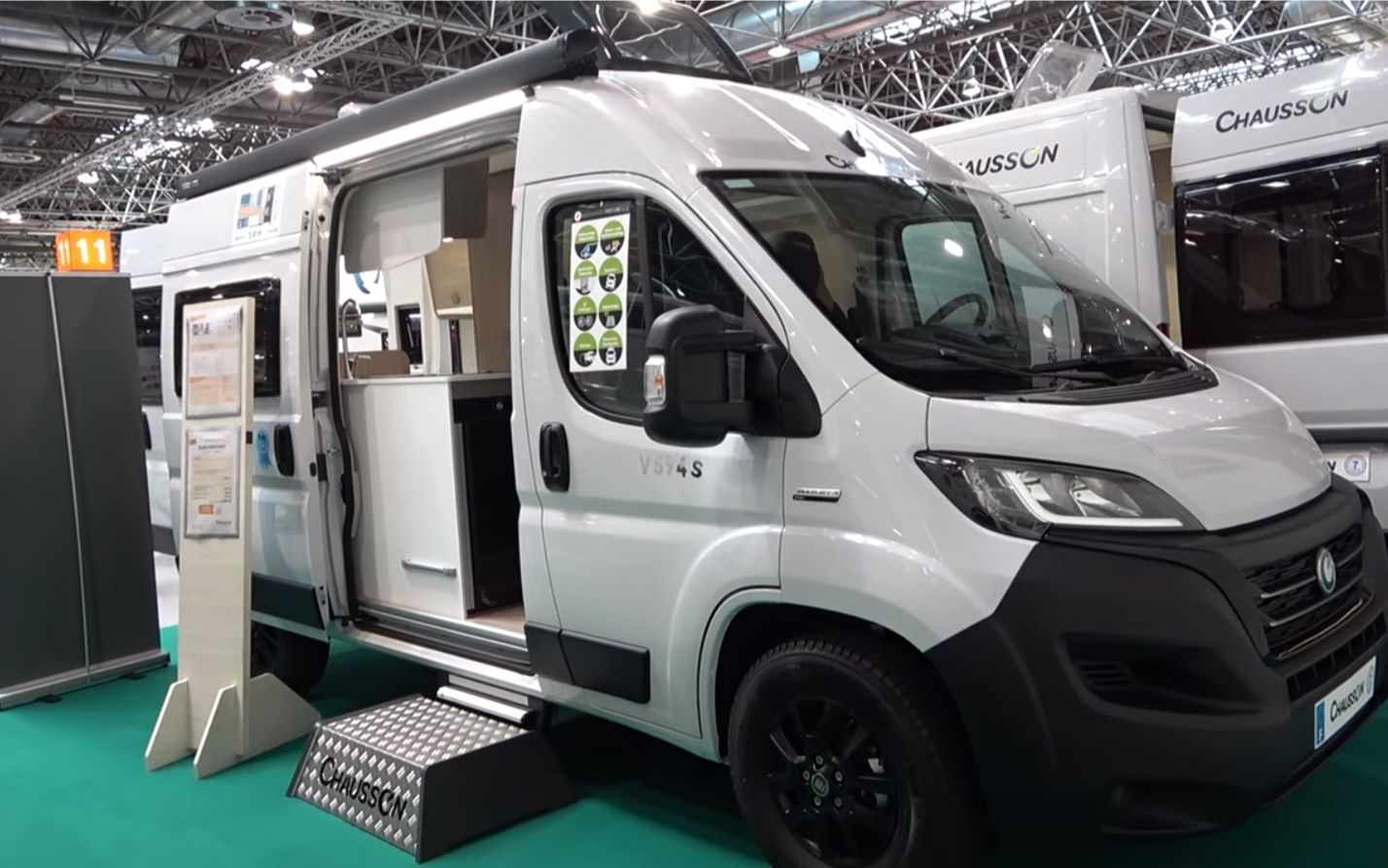 5.4米菲亚特短轴b型房车 - chausson v594s
