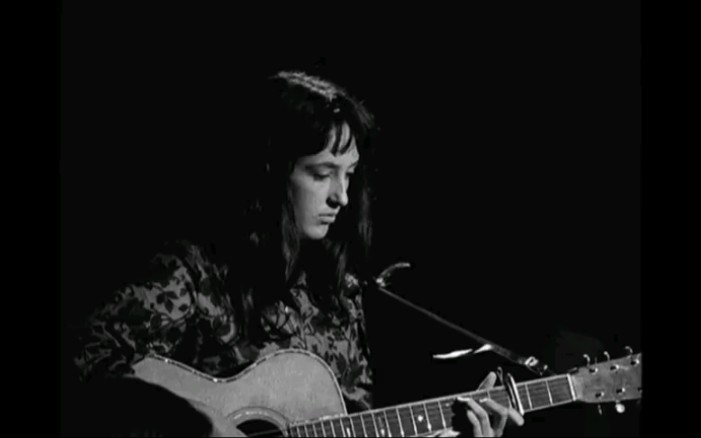 [图]Joan Baez performs The Carter Family's "I Will Never Marry."