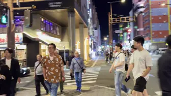 Download Video: 【4K HDR】漫步日本—夜行福冈街道