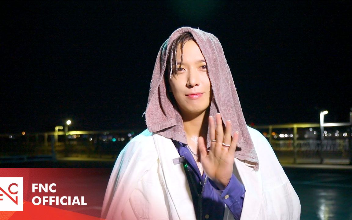 郑容和 (JUNG YONG HWA)《你的城市 (Your City)》MV MAKING FILM哔哩哔哩bilibili