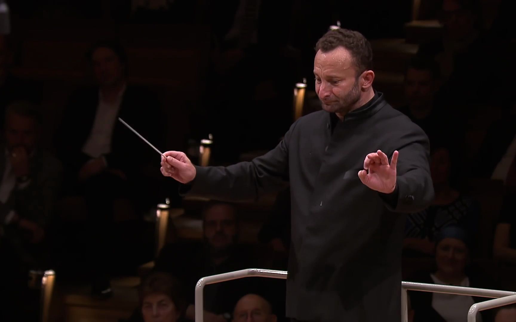 [图]莫扎特第35号交响曲Mozart: Symphony No. 35 “Haffner” / Petrenko · Berliner Philharmoniker