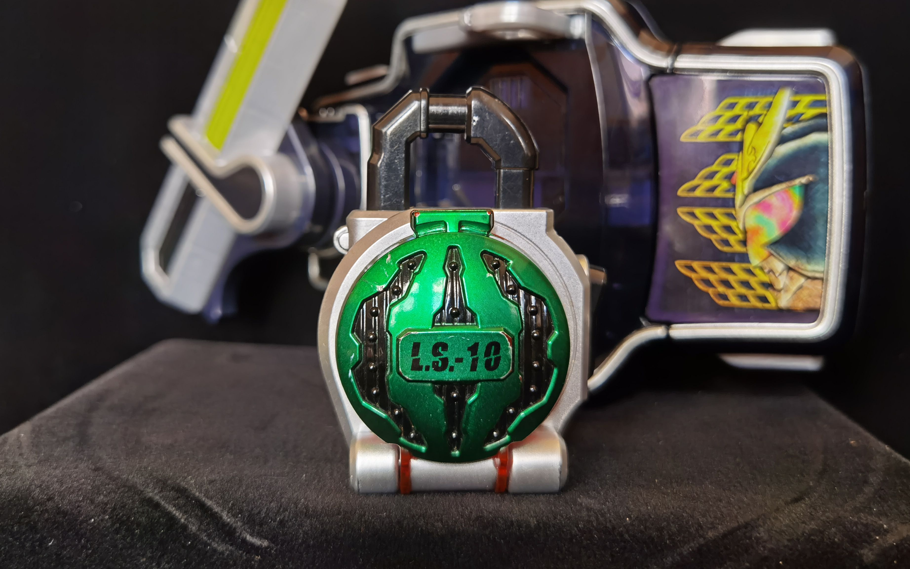 随缘测评大即是强dx大玉西瓜锁种假面骑士铠武特殊衍生形态变身道具