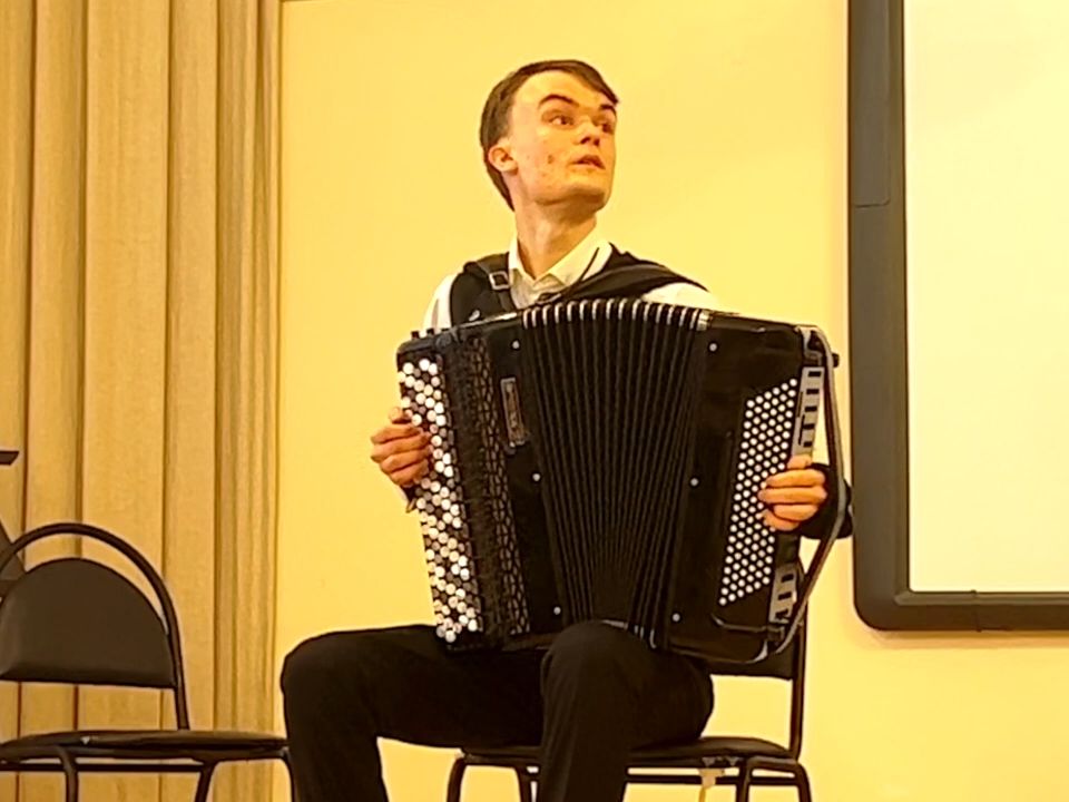 may_ from the seasons on accordion - p. tchaikovsky