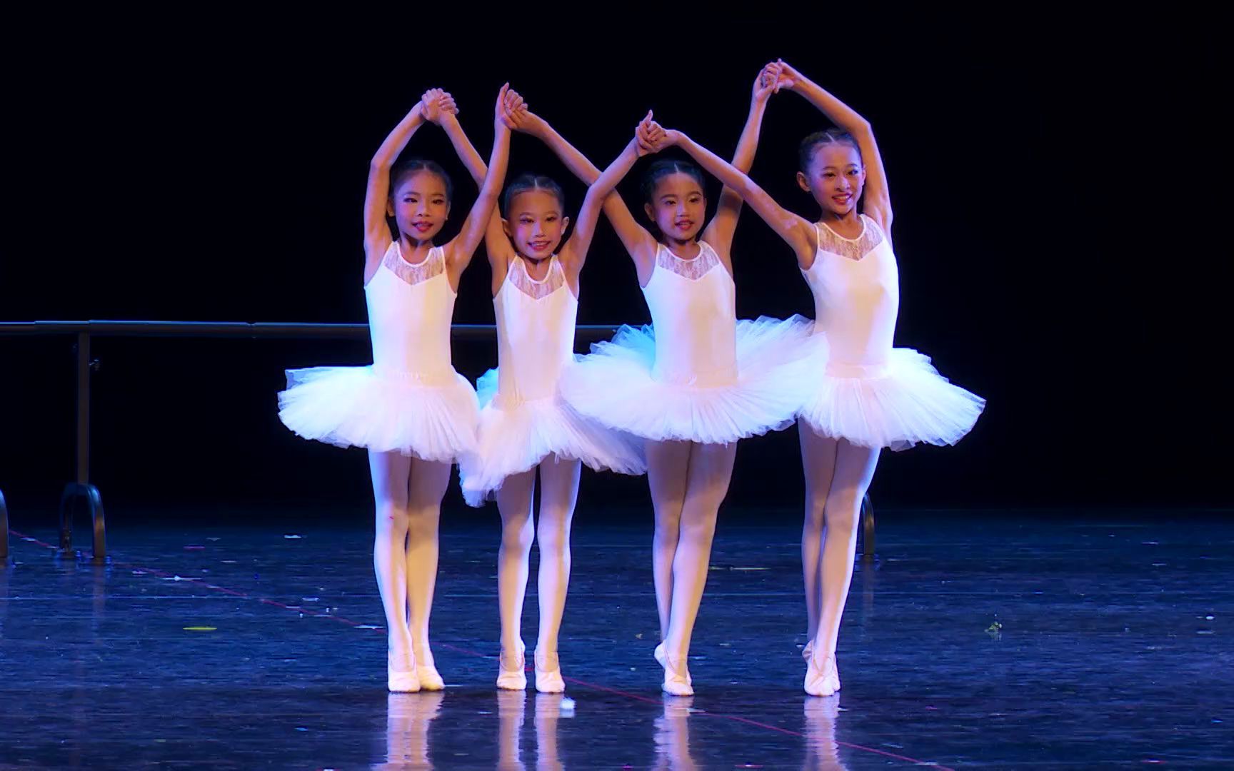少儿舞蹈芭蕾题材编号8067作品