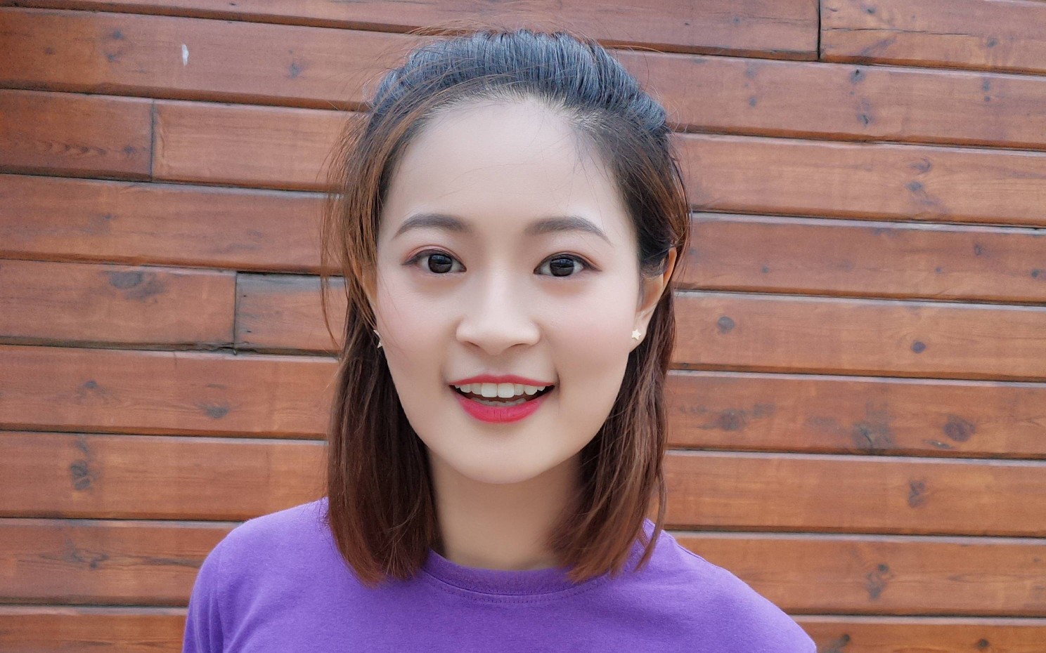 【杨女士微博直播录屏】第一次看到微博的直播,默默录屏,为杨女士美颜