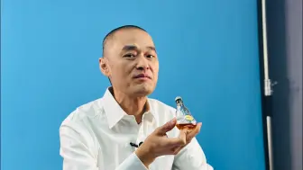 决定一个人命运的不是性格，也不是努力