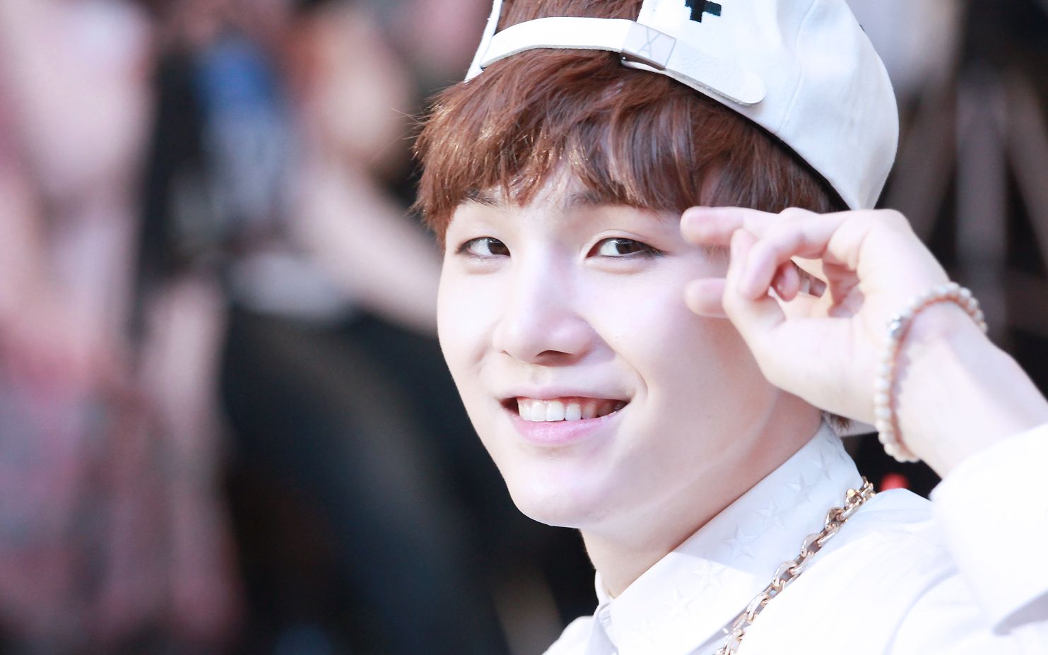 【防弹少年团】闵玧其swag掉一地的瞬间(活泼糖合集)