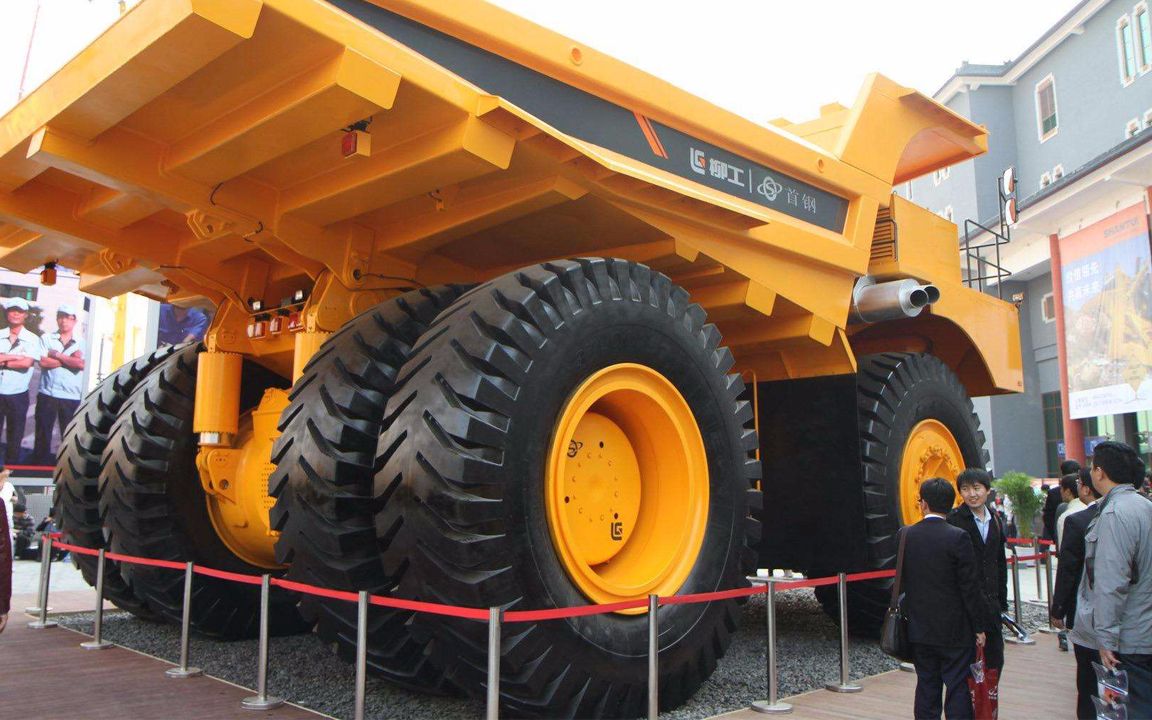 我国打破美日垄断,生产高8米载重300吨钢铁猛兽,澳大利亚大量引进