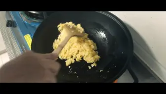 我的马克兔日记25：第一次用铸铁锅做蛋炒饭