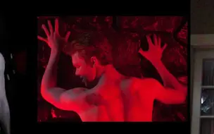 Скачать видео: 恶魔肌肉生长转变-无衬衫男性附体 ft. Cameron Monaghan