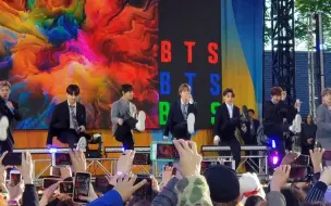 Download Video: 【BTS】大合唱让人怀疑是否在韩国的程度，防弹参加1905151 GMA summer concert（饭拍合集）