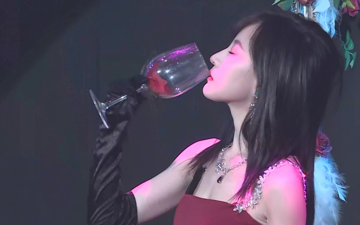 爱未央曾艾佳罗寒月gnz48snh48victoriag