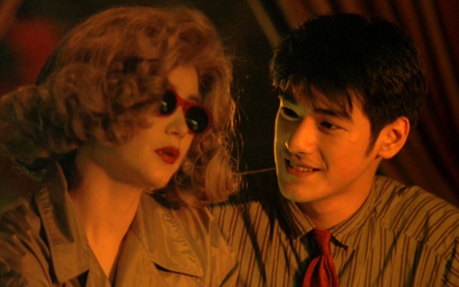 王家卫的撩妹神技和亲热天堂