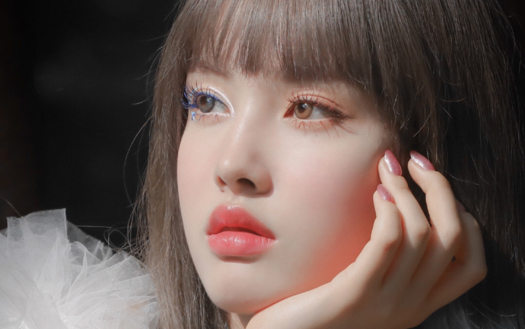 她就是那个算命大师说未来伴侣会是女爱豆的冷艳美人吗yoon沈姿润