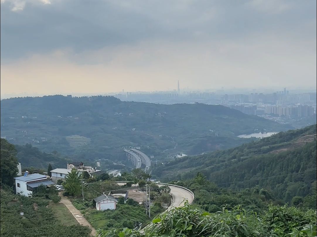 成都龙泉骑行转山,张家岩烂路体验公路越野哔哩哔哩bilibili