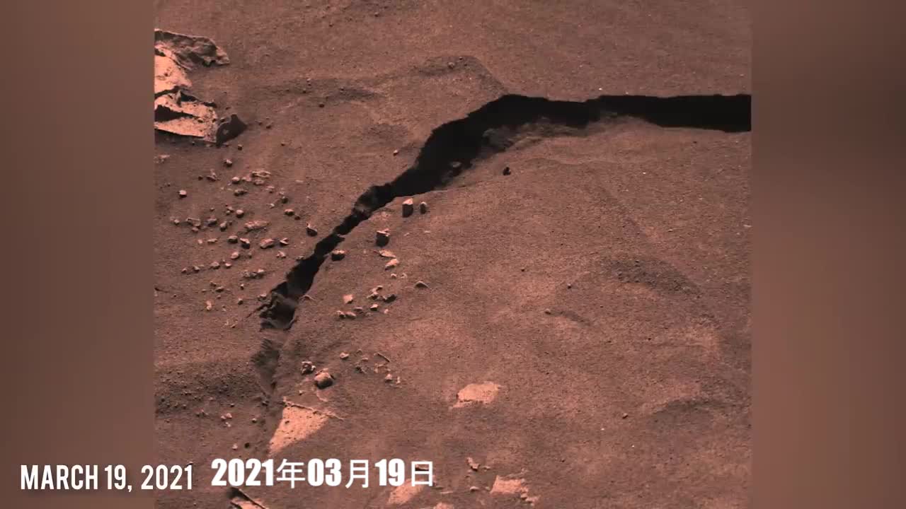 NASA的好奇号探测器于2021年3月19日发现了移动的火星云哔哩哔哩bilibili